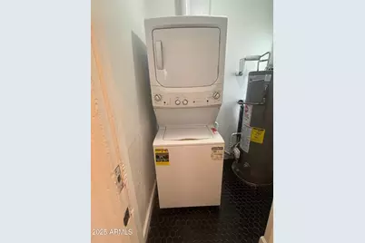 541 W Monte Vista Road #Apt 3, Phoenix, AZ 85003 - Photo 10
