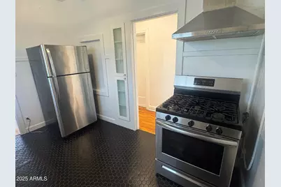 541 W Monte Vista Road #Apt 3, Phoenix, AZ 85003 - Photo 6