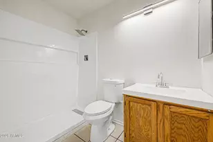 9051 N 72nd Dr, Peoria, AZ 85345 - Photo 24