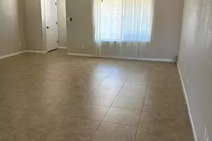 2058 E Fremont Dr, Tempe, AZ 85282 - Photo 2