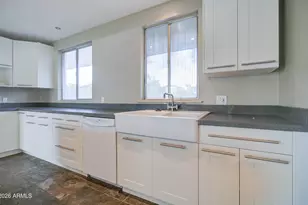 3242 E Camelback Rd, Phoenix, AZ 85018 - Photo 8