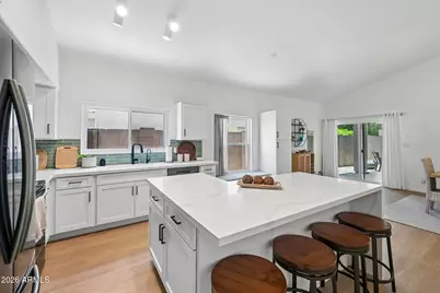 1859 E Brentrup Drive, Tempe, AZ 85283 - Photo 10