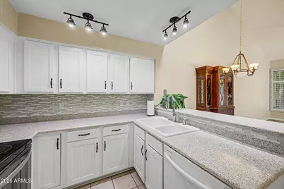 1717 E Union Hills Drive #2023, Phoenix, AZ 85024 - Photo 10