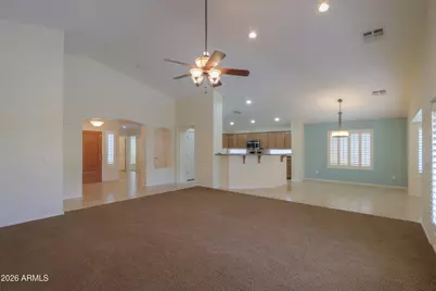 2461 E Fiesta Drive, Casa Grande, AZ 85194 - Photo 10