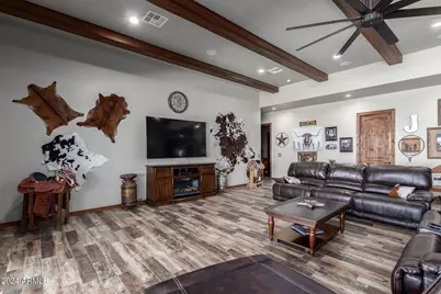 5604 S 225th Avenue, Buckeye, AZ 85326 - Photo 8