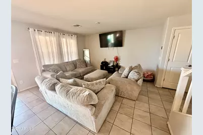 40620 W Christopher Drive, Maricopa, AZ 85138 - Photo 6