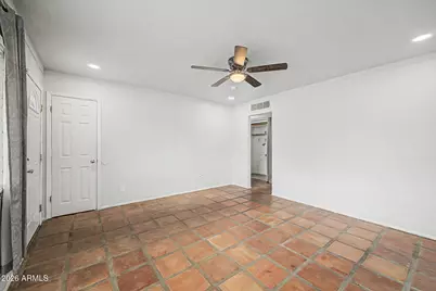 15039 N 28th Drive, Phoenix, AZ 85053 - Photo 8