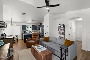 16621 N 19th St, Phoenix, AZ 85022 - Photo 8