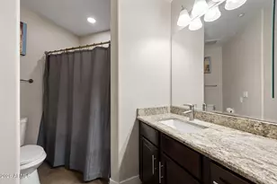 945 E Playa Del Norte Dr, Tempe, AZ 85288 - Photo 20