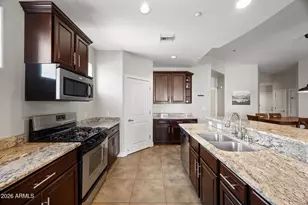 945 E Playa Del Norte Dr, Tempe, AZ 85288 - Photo 14