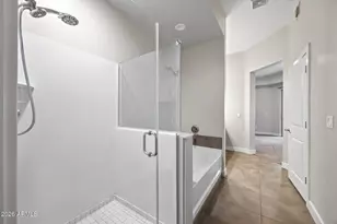 945 E Playa Del Norte Dr, Tempe, AZ 85288 - Photo 30