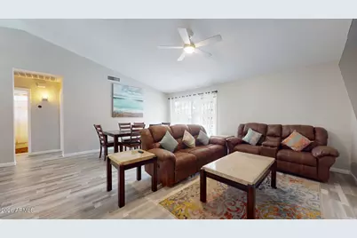 15420 N 160th Lane, Surprise, AZ 85374 - Photo 4