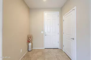 19732 N Flamingo Rd, Maricopa, AZ 85138 - Photo 8