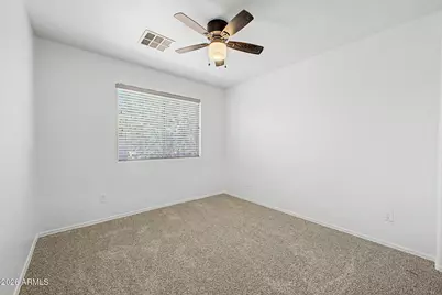 1050 E Redwood Drive, Chandler, AZ 85286 - Photo 18