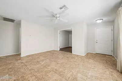 11123 W Heatherbrae Drive, Phoenix, AZ 85037 - Photo 6