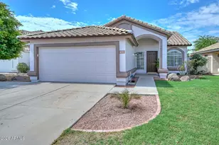 6781 W Louise Dr, Glendale, AZ 85310 - Photo 1