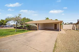 7207 N 36th Ln, Phoenix, AZ 85051 - Photo 4