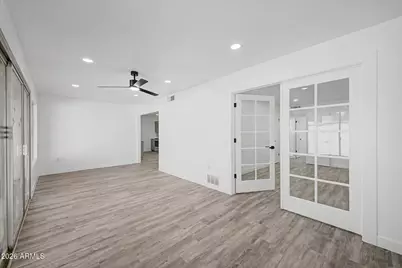13442 N Emberwood Drive, Sun City, AZ 85351 - Photo 8