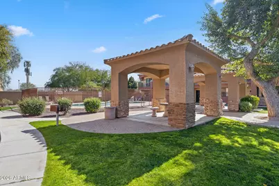 21655 N 36th Avenue #106, Glendale, AZ 85308 - Photo 46
