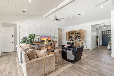 1811 E Claremont Street, Phoenix, AZ 85016 - Photo 6