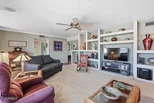 20013 N Willowcreek Cir, Sun City, AZ 85373 - Photo 12