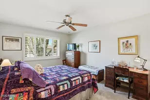 20013 N Willowcreek Cir, Sun City, AZ 85373 - Photo 18