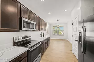13205 W Claret Cup Rd, Peoria, AZ 85383 - Photo 20