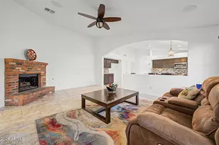 19277 N 66th Ave, Glendale, AZ 85308 - Photo 14