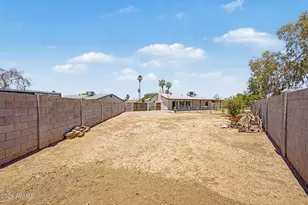 4717 N 79th Ln, Phoenix, AZ 85033 - Photo 6