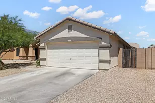 25542 W Pioneer St, Buckeye, AZ 85326 - Photo 6