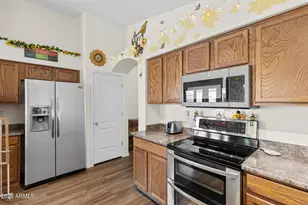 25542 W Pioneer St, Buckeye, AZ 85326 - Photo 20