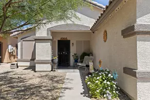 25542 W Pioneer St, Buckeye, AZ 85326 - Photo 8