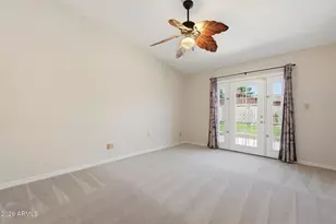3102 W Waltann Ln, Phoenix, AZ 85053 - Photo 16