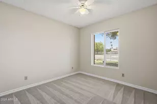 3102 W Waltann Ln, Phoenix, AZ 85053 - Photo 24