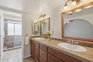 3102 W Waltann Ln, Phoenix, AZ 85053 - Photo 20