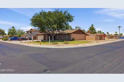 3102 W Waltann Lane, Phoenix, AZ 85053 - Photo 4