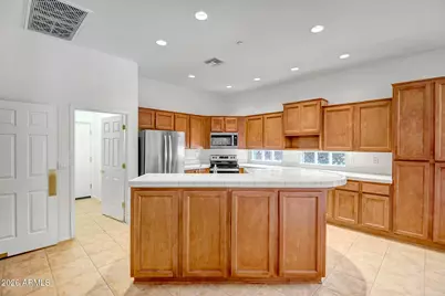 42328 N Crosswater Way, Anthem, AZ 85086 - Photo 10