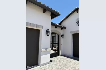 1072 E Firestone Drive, Chandler, AZ 85249 - Photo 2