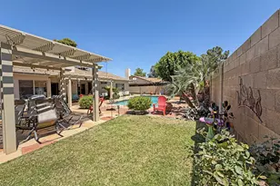 10413 N 46th Ave, Glendale, AZ 85302 - Photo 24