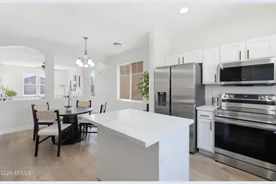 2016 N 78th Avenue, Phoenix, AZ 85035 - Photo 10