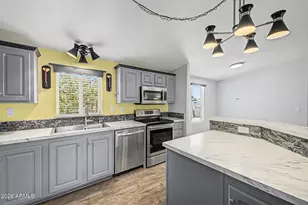 9437 E Emelita Ave, Mesa, AZ 85208 - Photo 10
