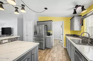 9437 E Emelita Ave, Mesa, AZ 85208 - Photo 12