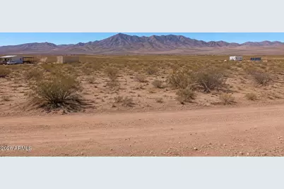 313-06-051 Kingman -- #51, Kingman, AZ 86401 - Photo 1