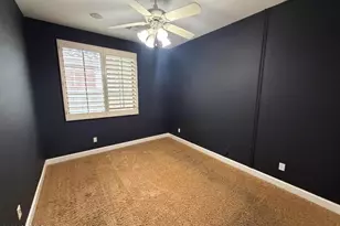 421 W Wisteria Pl, Chandler, AZ 85248 - Photo 32
