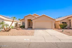 109 W Helena Dr, Phoenix, AZ 85023 - Photo 2