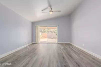 109 W Helena Drive, Phoenix, AZ 85023 - Photo 18