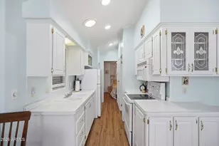 1703 N Thornton Rd, Casa Grande, AZ 85122 - Photo 2