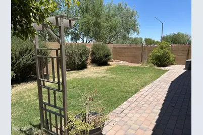 12406 W San Juan Avenue, Litchfield Park, AZ 85340 - Photo 22