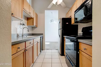 7550 N 12th Street #230, Phoenix, AZ 85020 - Photo 12