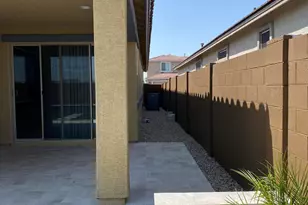 8826 W Medlock Dr, Glendale, AZ 85305 - Photo 32